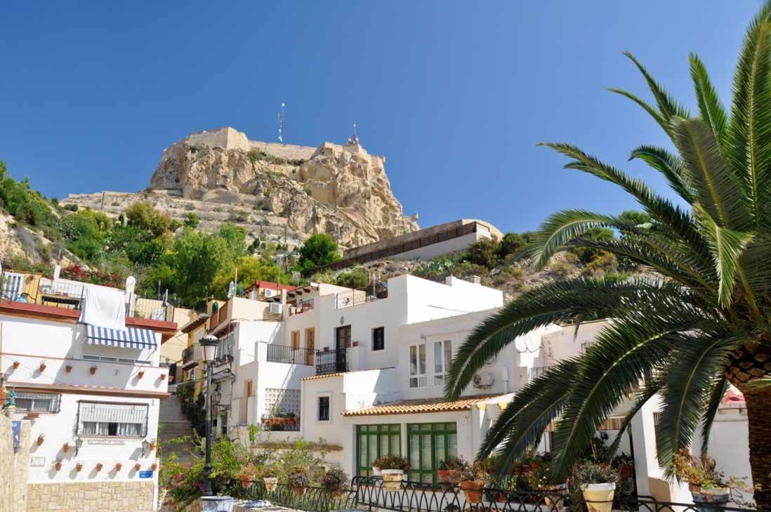Apartamento Loft De Piedra En Centro Historico - Casco Antiguo Alicante Exterior foto